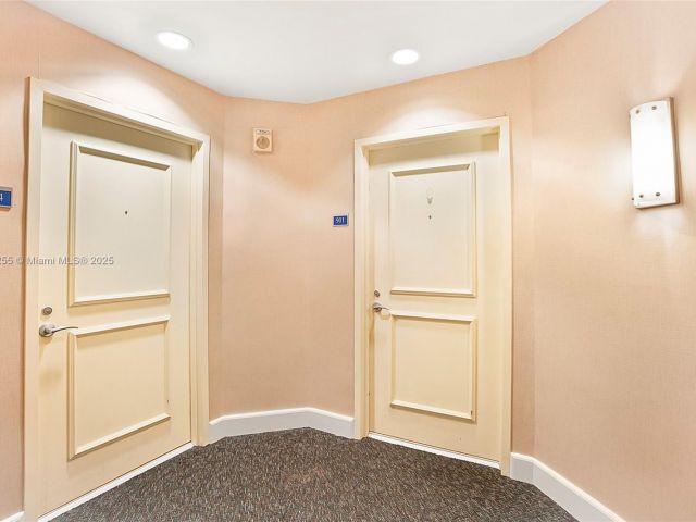 Продажа квартиры #901 - фото 6256294