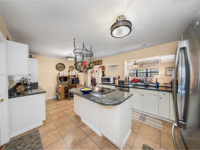 Продажа дома по адресу 11193 SW 113 TER - фото 6285291