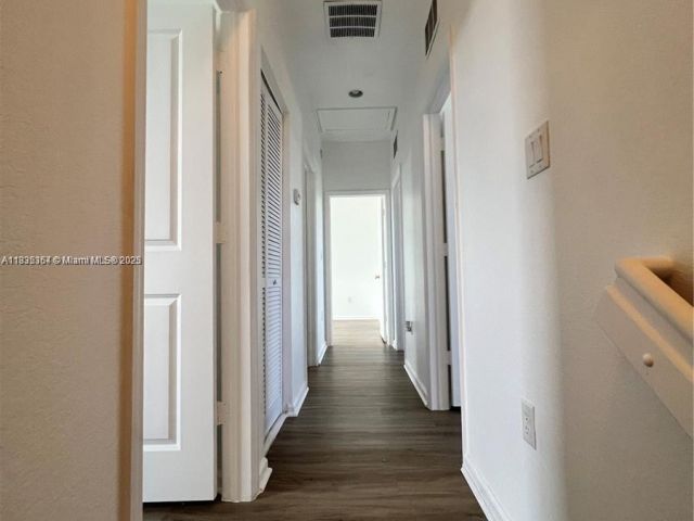 Продажа дома по адресу 24257 SW 117th Ave - фото 6255437