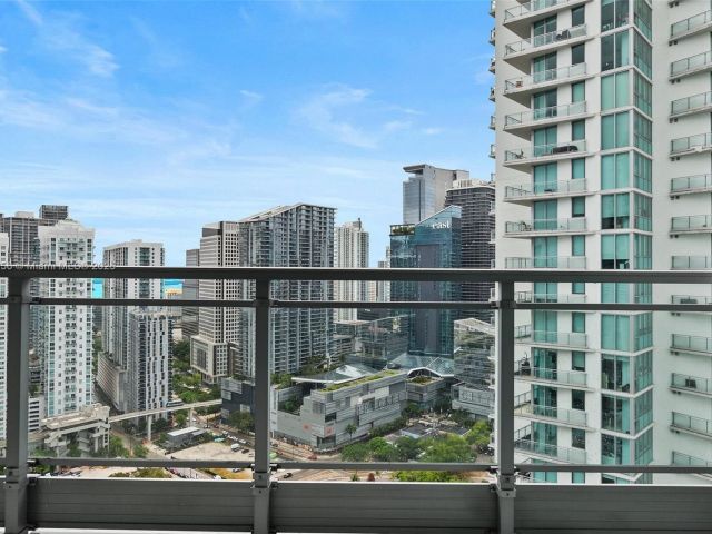 Продажа квартиры #3810 - фото 6261328