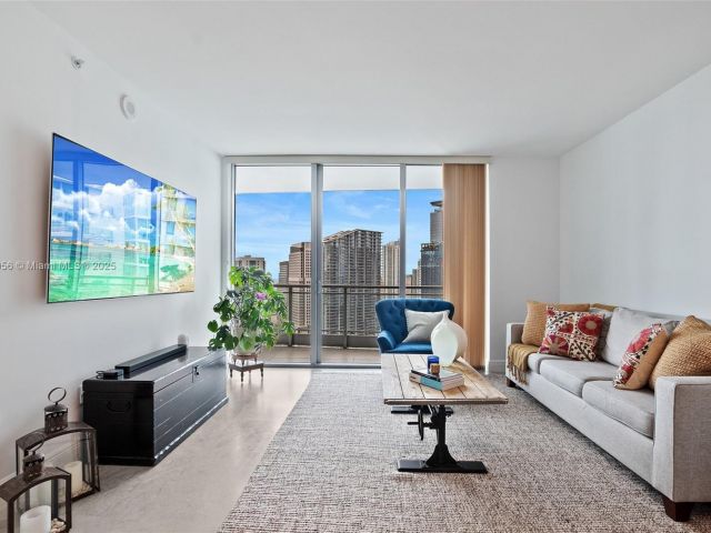 Продажа квартиры #3810 - фото 6261332