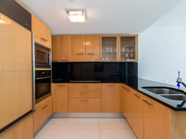 Продажа квартиры #1415 - фото 6256838