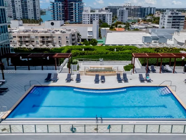 Продажа квартиры #1415 - фото 6256829