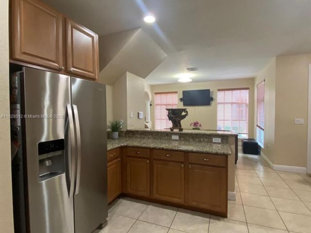 Продажа дома по адресу 27049 SW 142nd Ave - фото 6270471