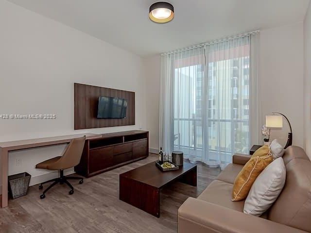 Продажа квартиры #N401 - фото 6256440