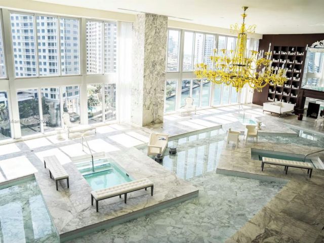 Продажа квартиры #1606 - фото 6257880