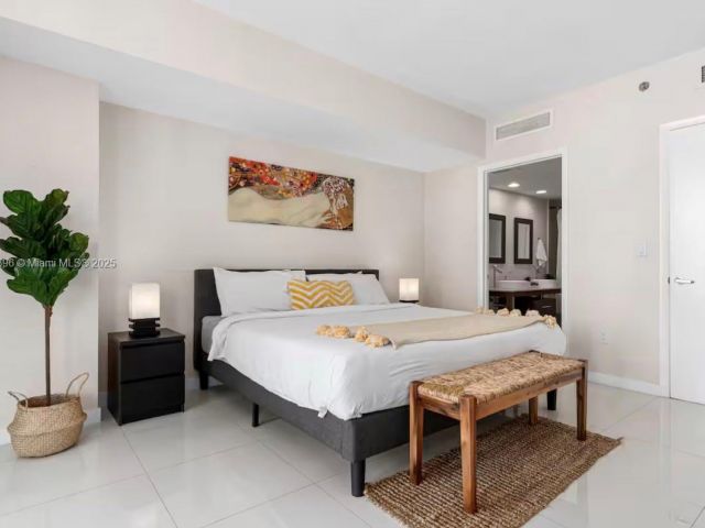 Продажа квартиры #1606 - фото 6257889