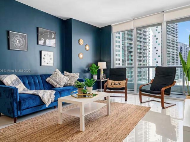 Продажа квартиры #1606 - фото 6257893