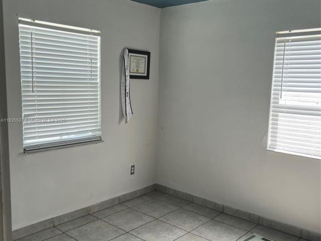 Продажа дома по адресу 7595 SW 28th St Rd - фото 6268982