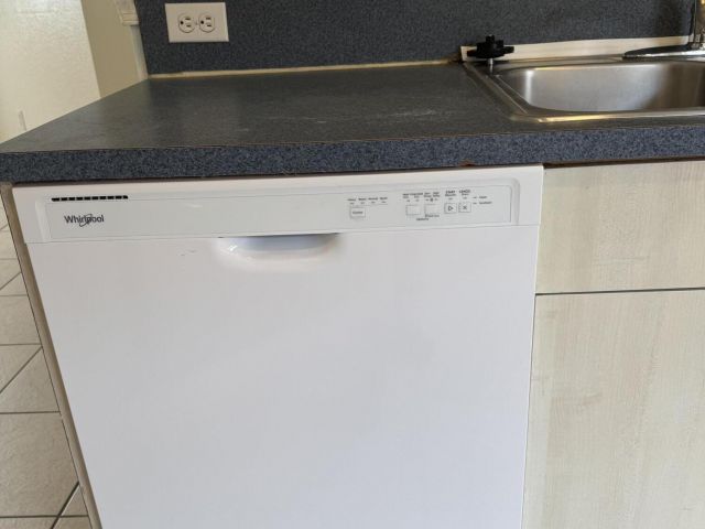 Дом в аренду по адресу 1364 Climbing Rose Lane - фото 6285525