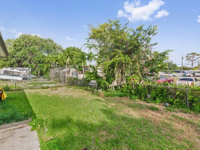 Продажа дома по адресу 1941 NW 151st St - фото 6256846