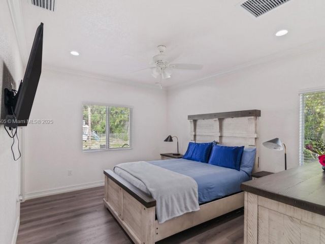 Продажа дома по адресу 1941 NW 151st St - фото 6256852