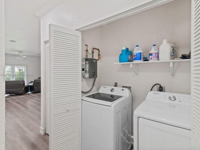 Продажа дома по адресу 1941 NW 151st St - фото 6256861