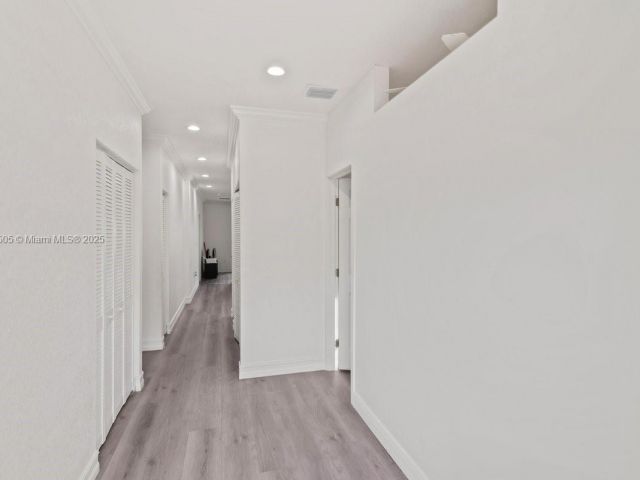 Продажа дома по адресу 1941 NW 151st St - фото 6256863