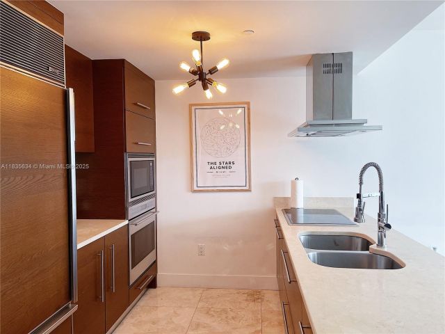 Продажа квартиры #3606 - фото 6257905