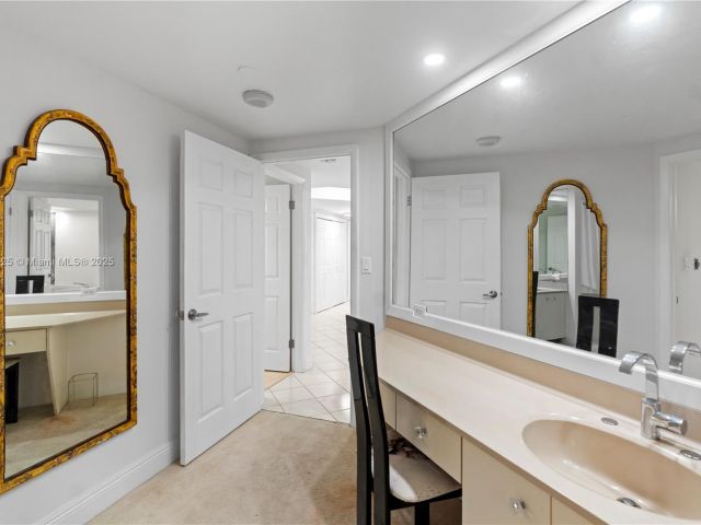 Продажа квартиры #407 - фото 6257054