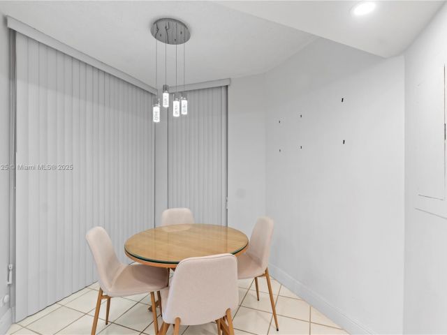 Продажа квартиры #407 - фото 6257061