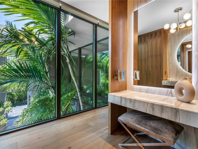 Продажа дома по адресу 3910 Battersea Rd - фото 6256600