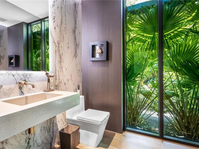 Продажа дома по адресу 3910 Battersea Rd - фото 6256602