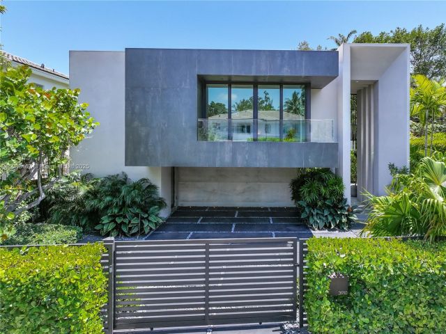 Продажа дома по адресу 3910 Battersea Rd - фото 6256607