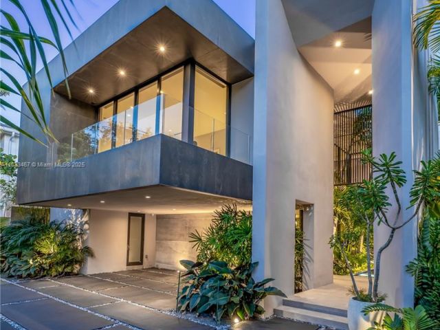 Продажа дома по адресу 3910 Battersea Rd - фото 6256611