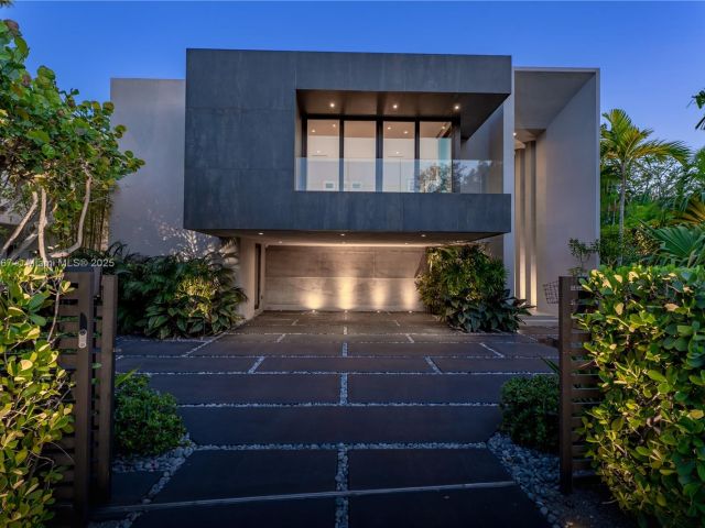 Продажа дома по адресу 3910 Battersea Rd - фото 6256612