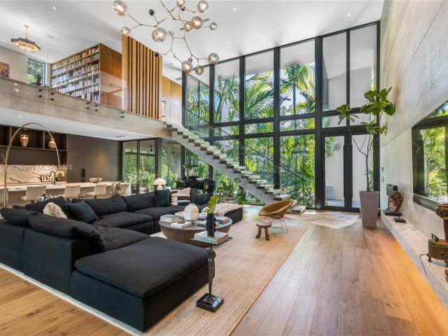 Продажа дома по адресу 3910 Battersea Rd - фото 6256613