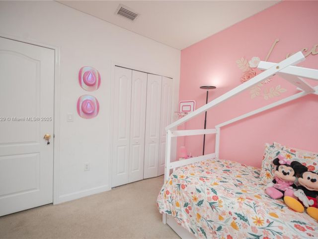 Продажа дома по адресу 14964 SW 8 LN - фото 6256699