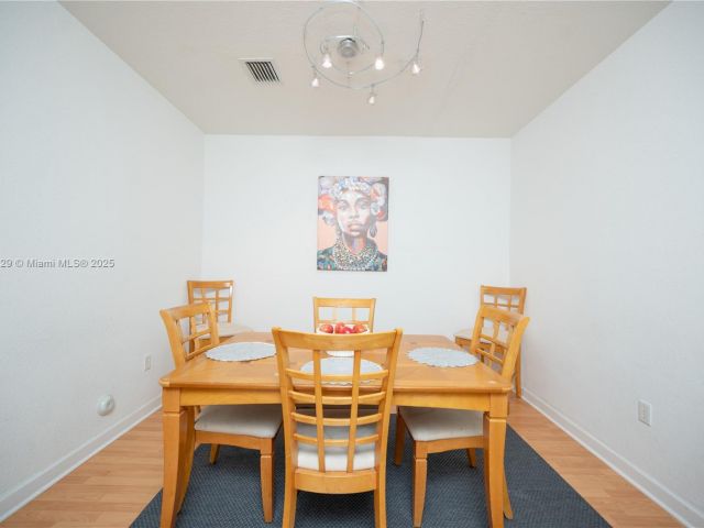 Продажа дома по адресу 14964 SW 8 LN - фото 6256710