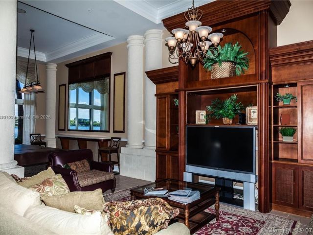 Продажа квартиры #3105 - фото 6258028