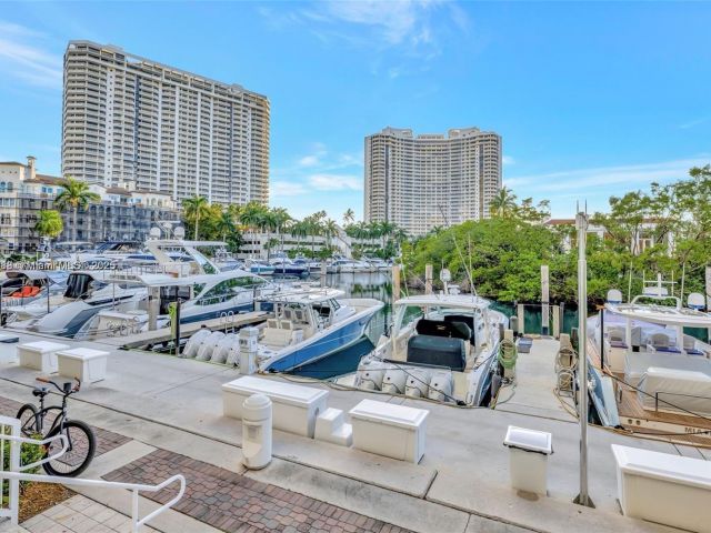 Продажа квартиры #701 - фото 6285189