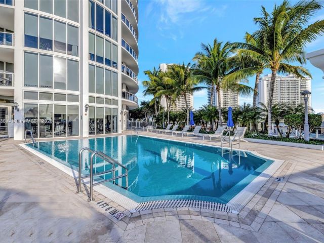 Продажа квартиры #701 - фото 6285193