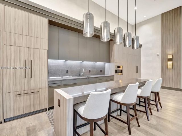 Продажа квартиры #701 - фото 6285197