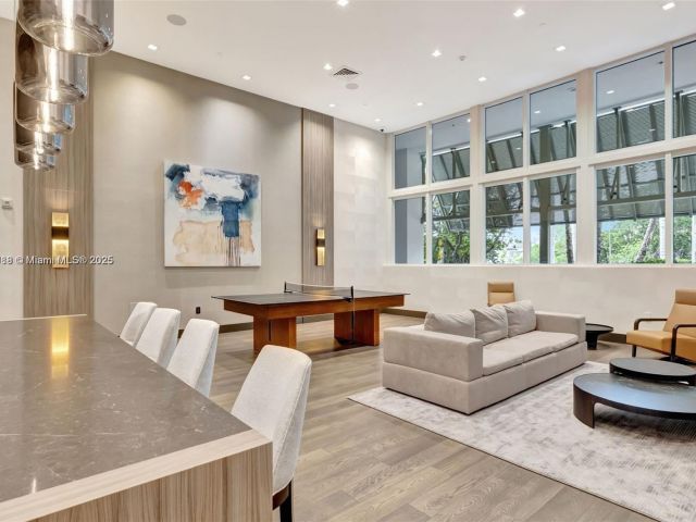 Продажа квартиры #701 - фото 6285198