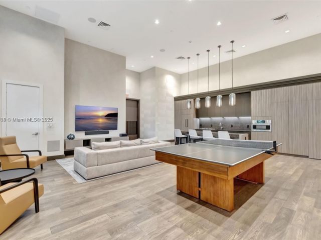 Продажа квартиры #701 - фото 6285199