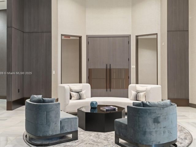 Продажа квартиры #701 - фото 6285200