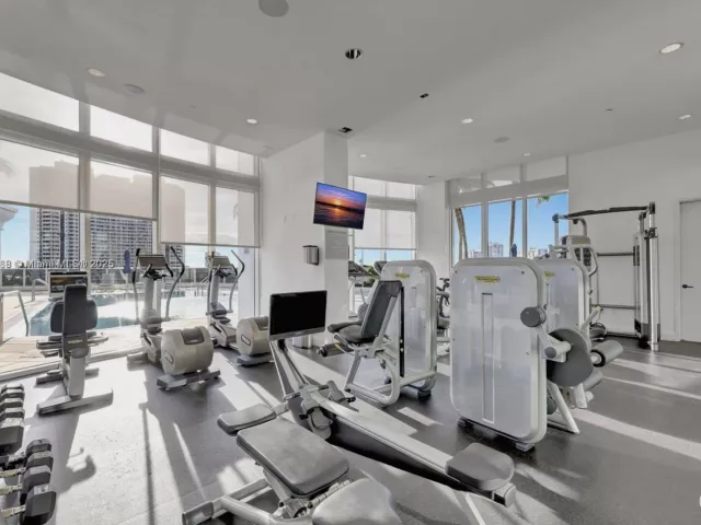 Продажа квартиры #701 - фото 6285194