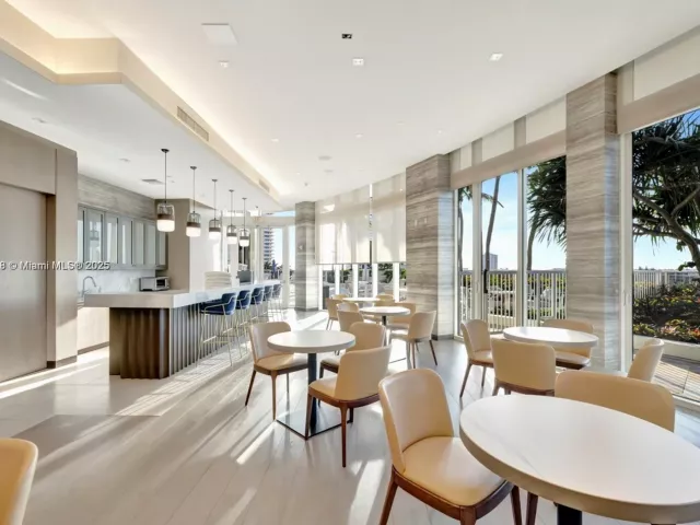 Продажа квартиры #701 - фото 6285196