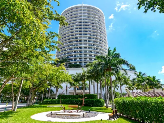 Продажа квартиры #701 - фото 6285185