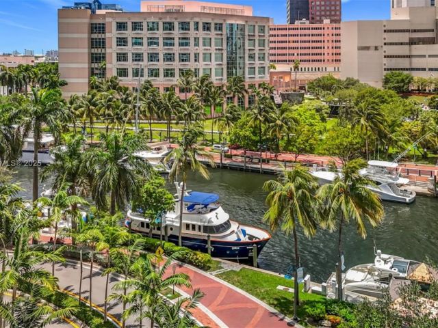 Продажа квартиры #2501 - фото 6259061