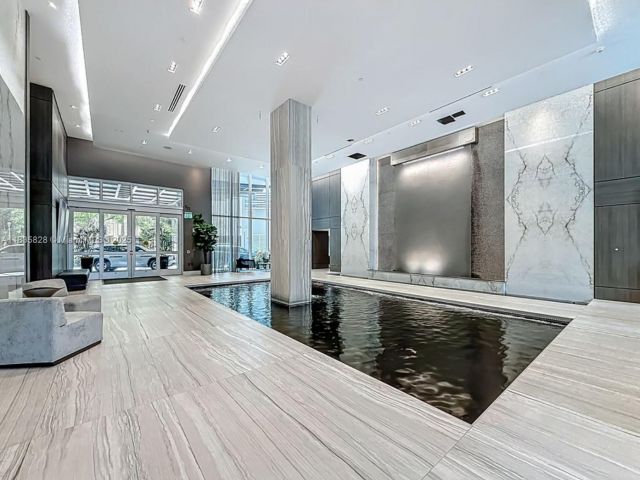 Продажа квартиры #2501 - фото 6259063