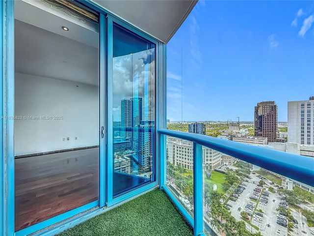 Продажа квартиры #2501 - фото 6259068