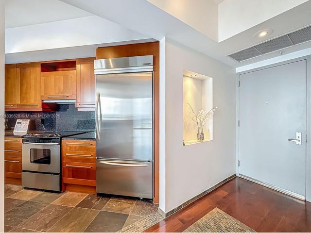 Продажа квартиры #2501 - фото 6259070