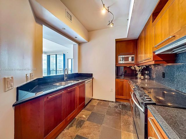 Продажа квартиры #2501 - фото 6259071