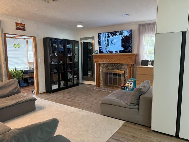 Продажа дома по адресу 1719 S Hayes St - фото 6269670