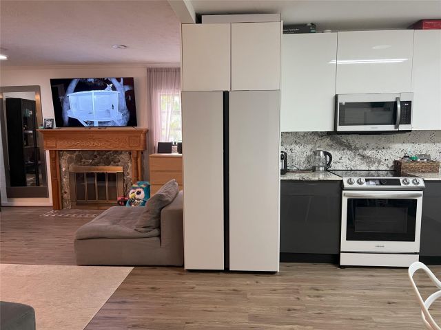 Продажа дома по адресу 1719 S Hayes St - фото 6269671