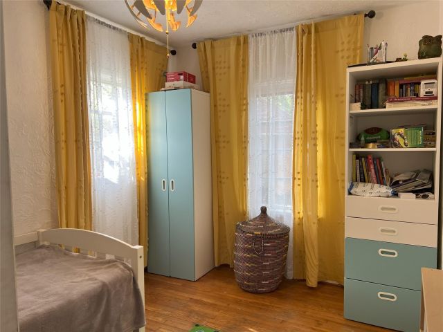 Продажа дома по адресу 1719 S Hayes St - фото 6269677