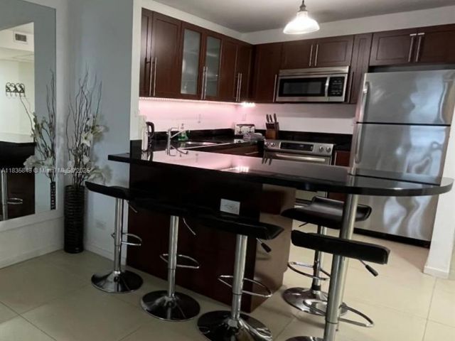 Продажа квартиры #735 - фото 6257764