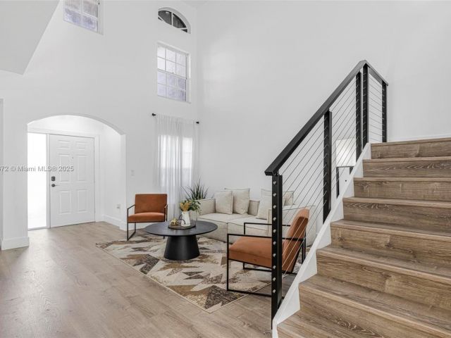 Продажа дома по адресу 11532 SW 148th Path - фото 6277376