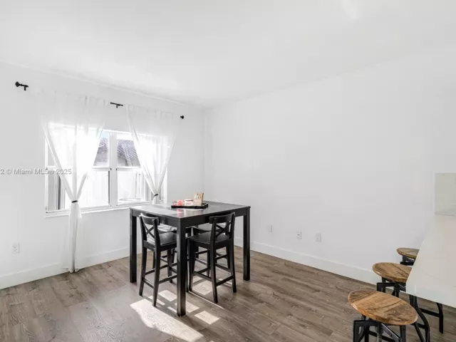 Продажа дома по адресу 11532 SW 148th Path - фото 6277369